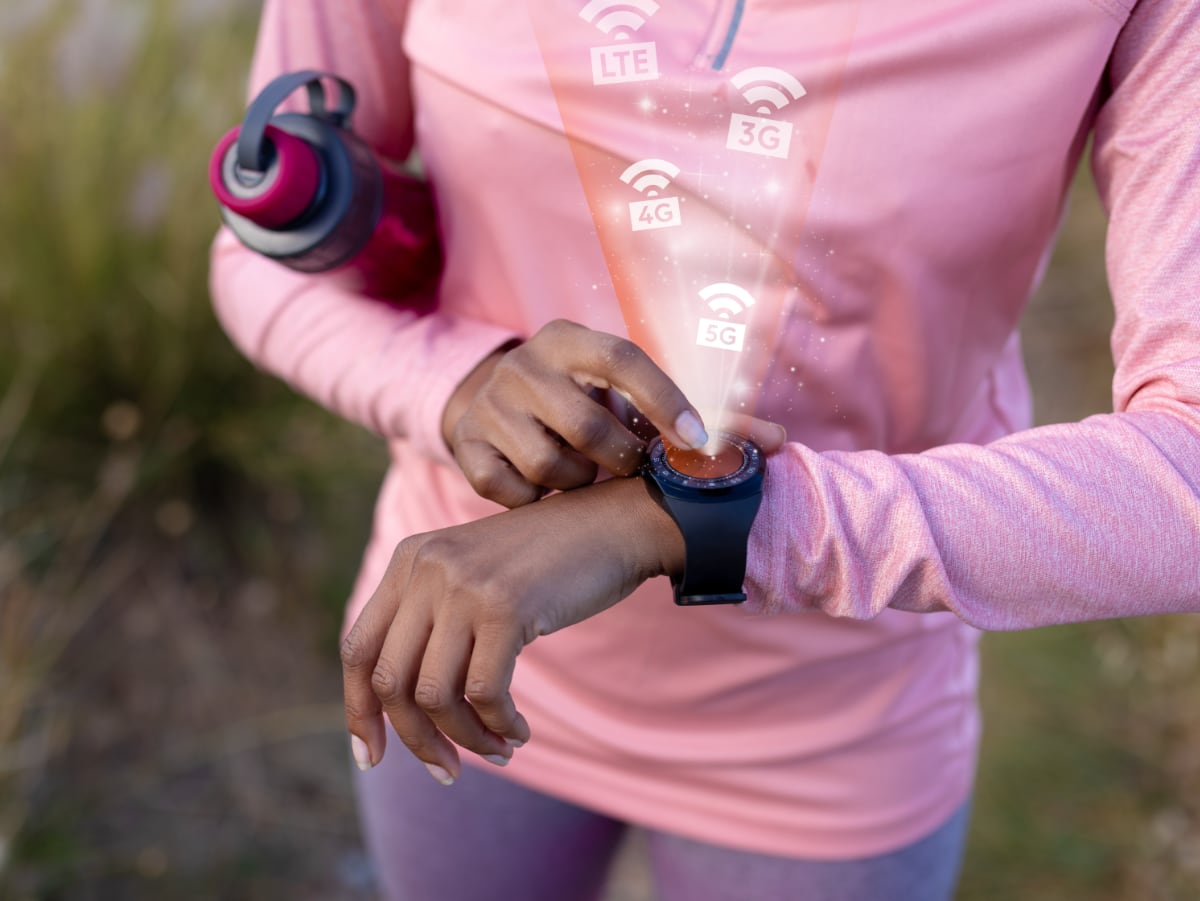 Cellular-enabled smartwatches